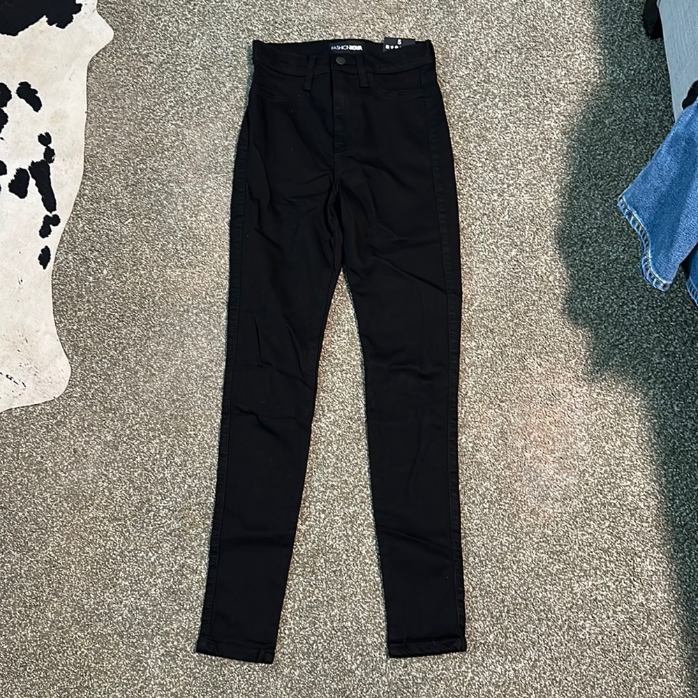 High waisted skinny jeans